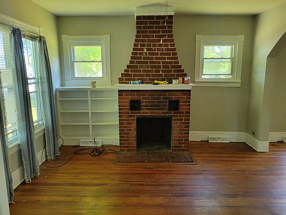 4th image of 406 Mineral Ave
