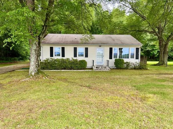 2048 Lake Rd, Lottsburg, VA 22511