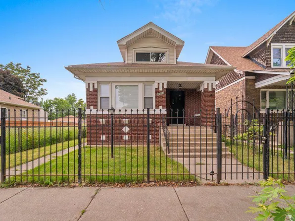 12008 S Perry Ave, Chicago, IL 60628