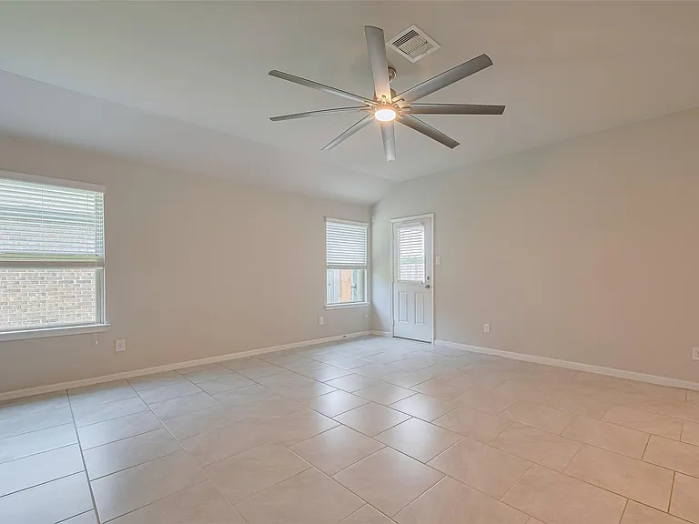3010 Veeder Pass Ln — Photo 21