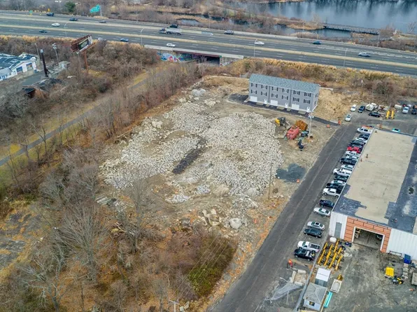 0 Lawrence St, Fall River, MA 02721