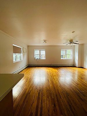 1st image of 651 E 21st St APT 3