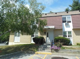 20 White Gate Dr APT D, Wappingers Falls, NY 12590