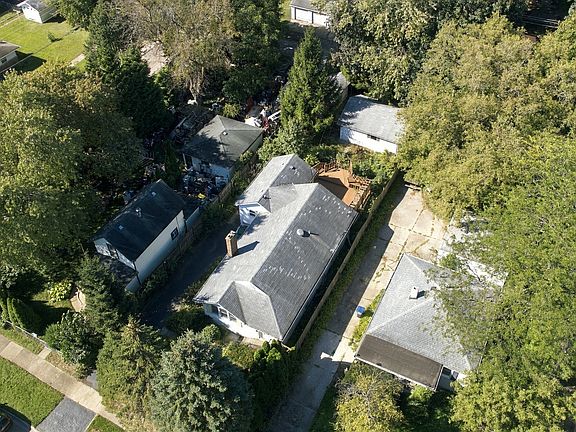 4th image of 2818 Elisha Ave