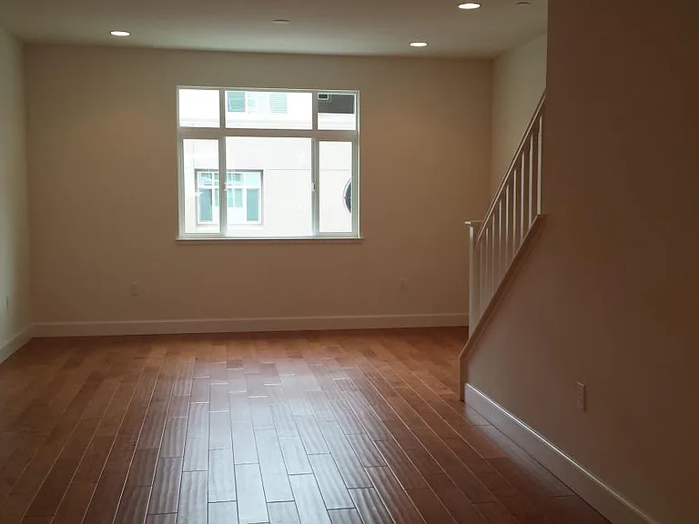 5521 Esprit Way — Photo 5