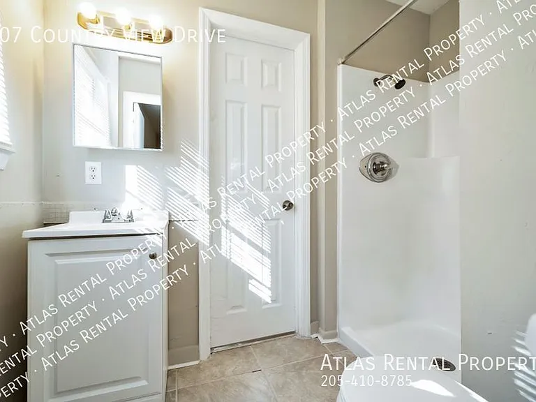 607 Country View Dr — Photo 18