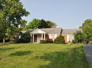 3819 Hillview Dr, Columbus, OH