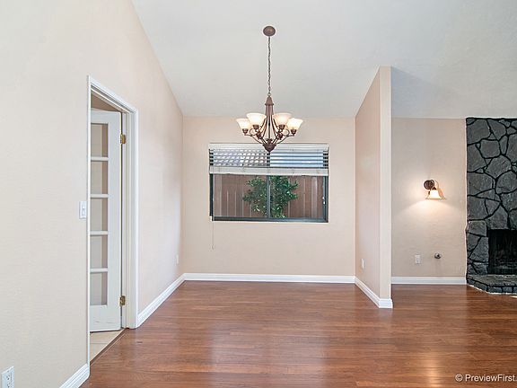 5th image of 8184 Hillandale Dr