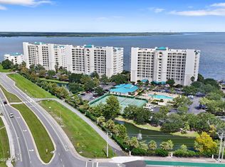 7 Indian River Ave APT 405, Titusville, FL 32796