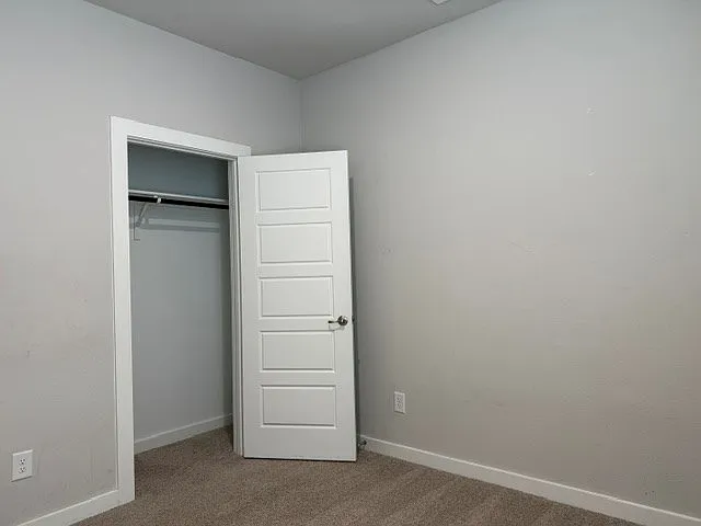 6908 Expedition Dr — Photo 10