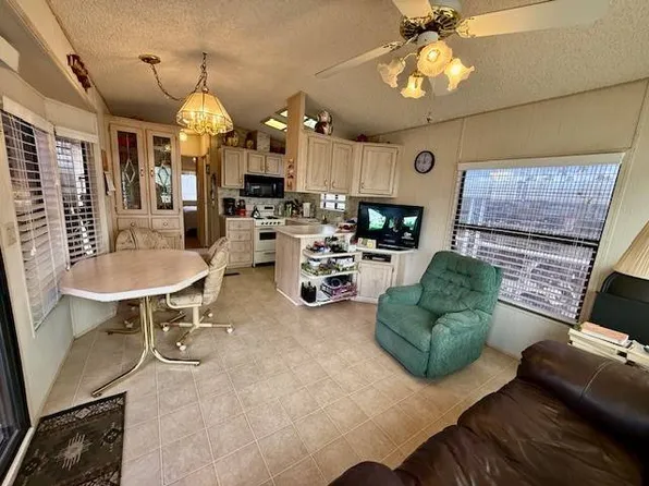 4860 E Main St #115, Mesa, AZ 85205