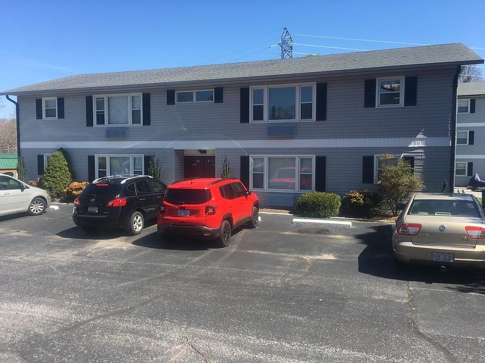 1st image of 70 Princetonia Dr #1