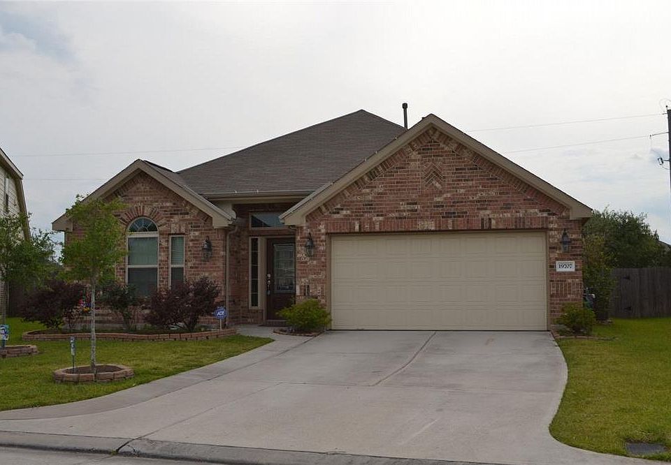 1st image of 19707 Karlanda Ln