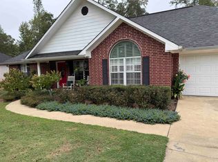 810 Willow Oak Dr, Atlanta, TX 75551