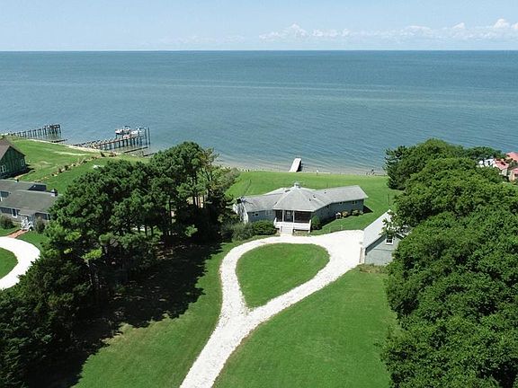3rd image of 7278 Chesapeake Dr