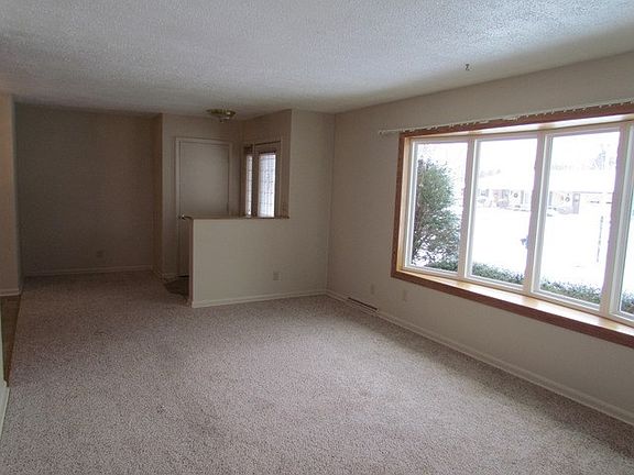 2nd image of 1012 Blenheim Dr