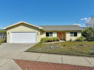 2735 Honor Dr, Medford, OR 97504