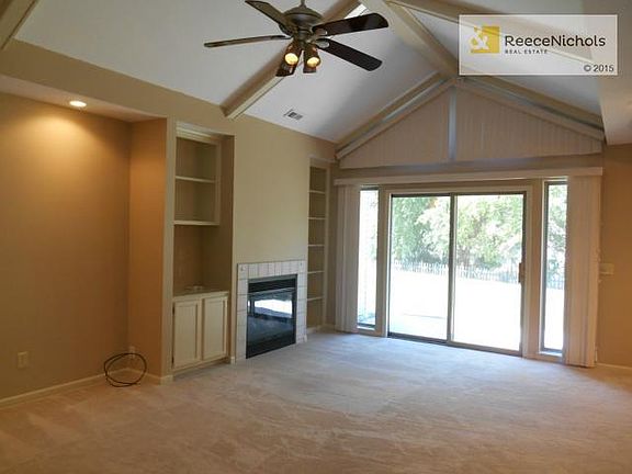 3rd image of 2501 SW Richwood Cir