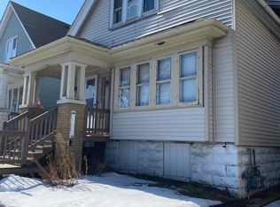 2159 S 5th St, Milwaukee, WI 53207