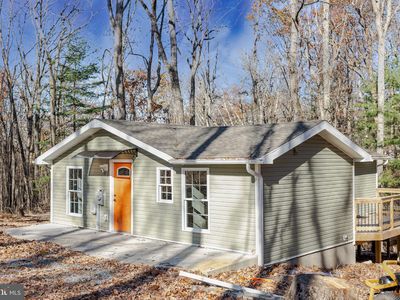 56 Chipmunk Ln, Gerrardstown, WV, 25420