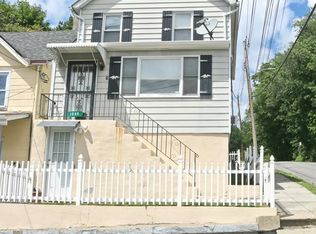 1232 Howard St, Peekskill, NY 10566