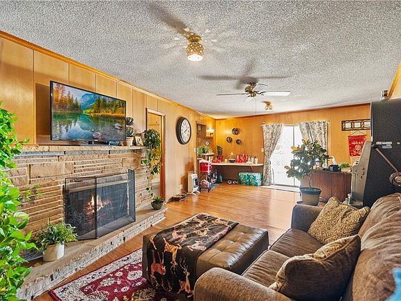 5th image of 2301 Norwood St