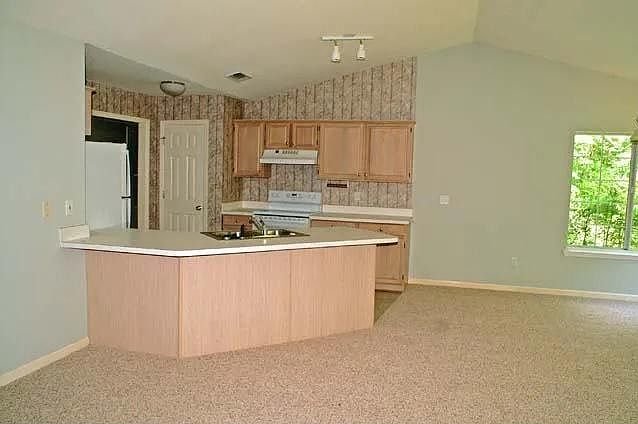 1st image of 2982 Nutmeg Ct