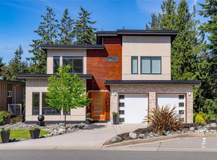 2044 Rivers Cross, Highlands, BC V9B 0S6