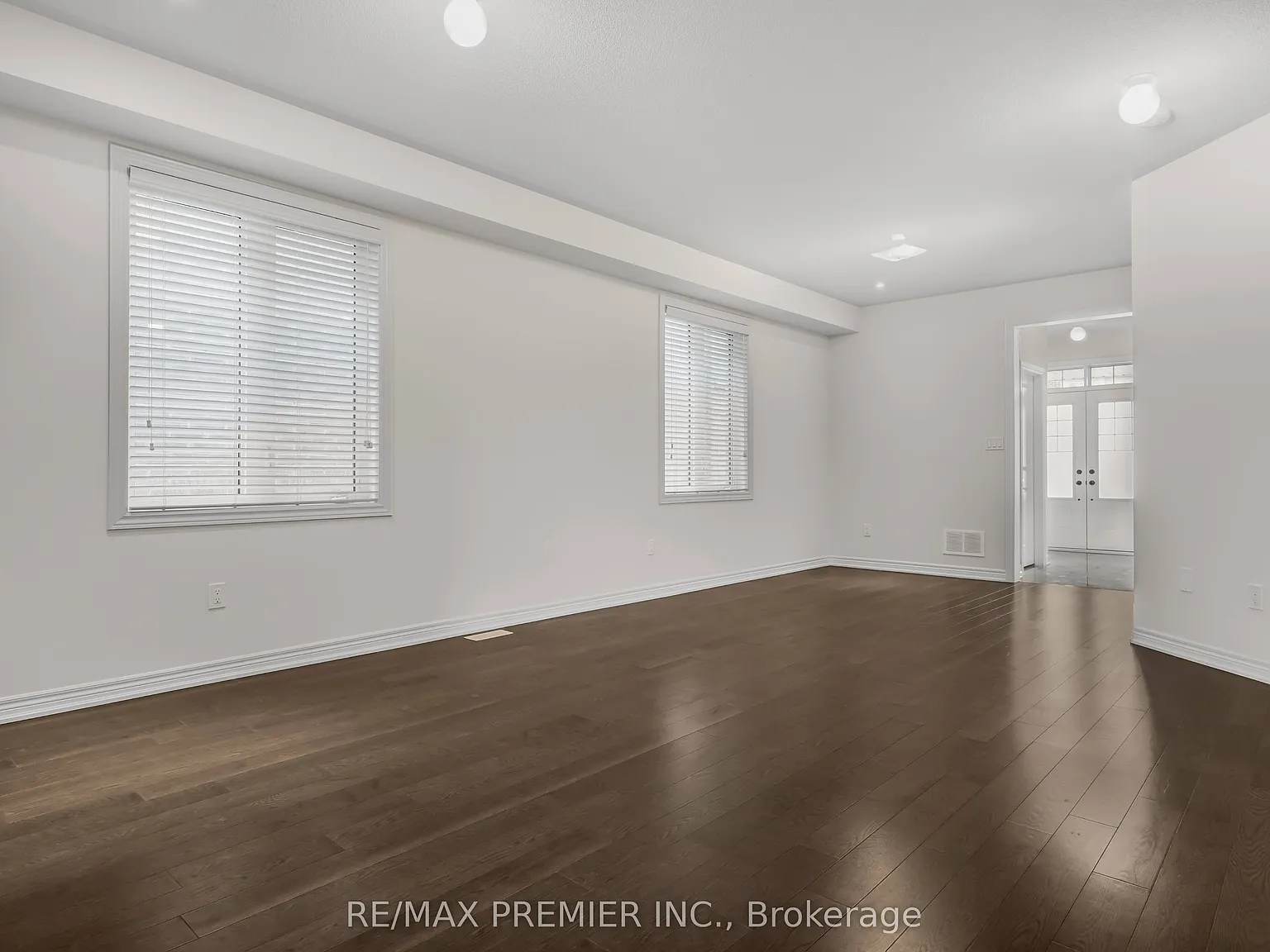 4 bed, $3,500 — Photo 4