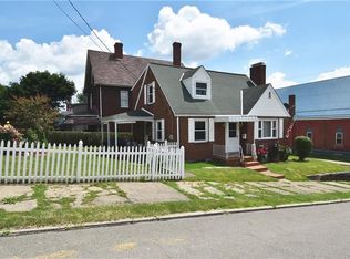 902 Western St, Tarentum, PA