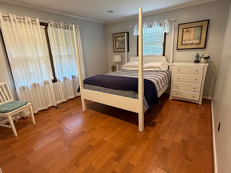 8712 Green Level Church Rd — Photo 21