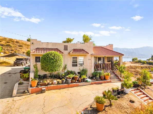 250 E Prospect St, Lake Elsinore, CA 92530