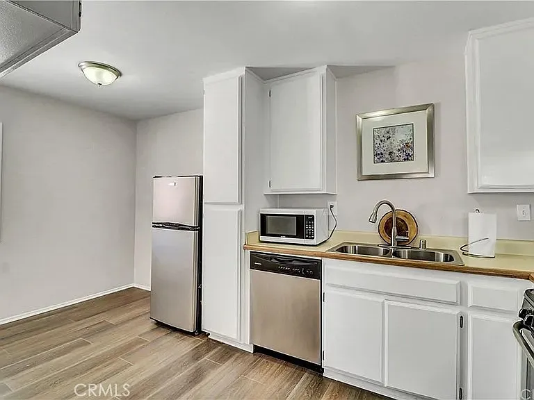 1200 Gaviota Ave #305 — Photo 21