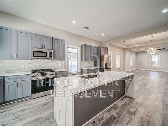 5th image of 1058 White Oak Ave SW