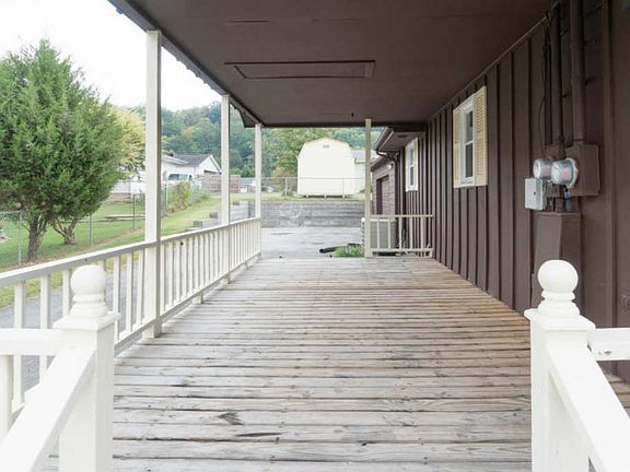 2nd image of 4312 Felty Dr