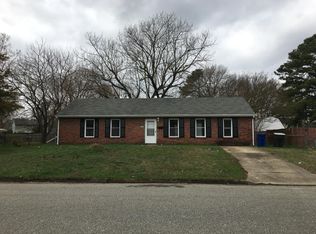 415 Maryle Ct, Newport News, VA 23602
