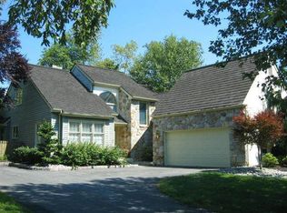 110 Ponds Ln, Wilmington, DE 19807