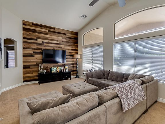 5th image of 4547 E La Costa Dr