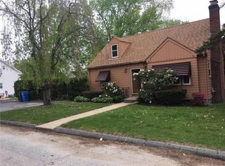 14 Browne St, Cranston, RI 02920