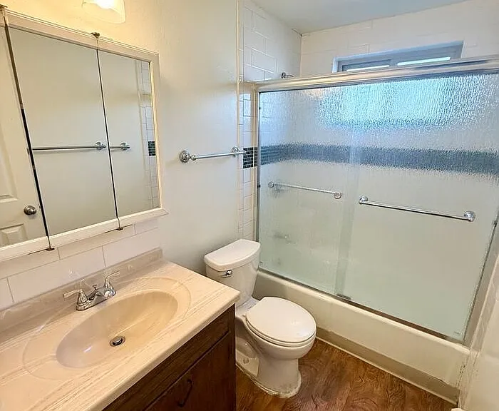 1419 Coffman St #7 — Photo 12