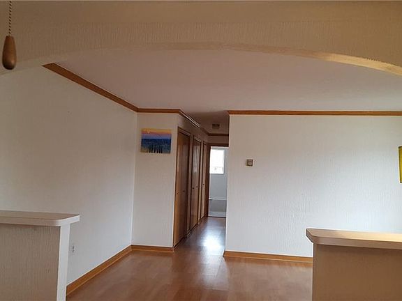 2nd image of 5200 Royalton Rd APT 12A