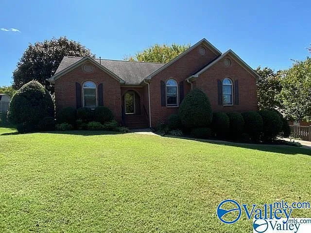 176 Water Oak Dr