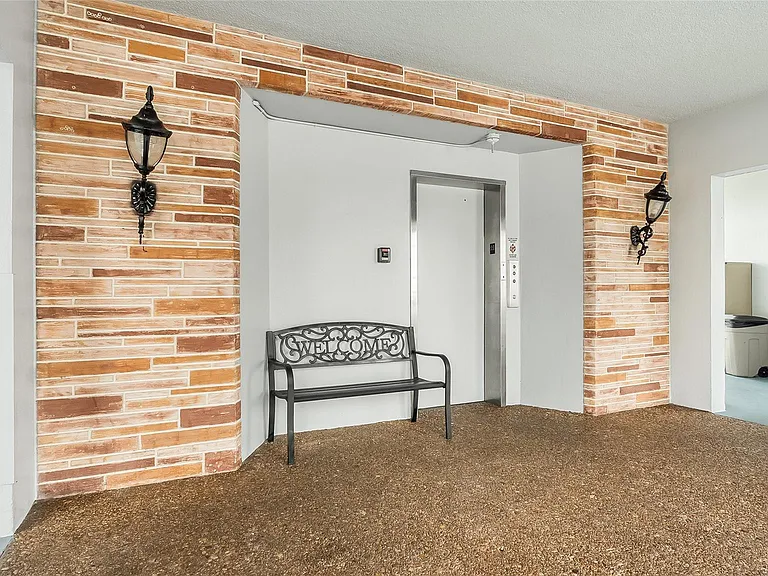 2309 Park Ln #202 — Photo 23