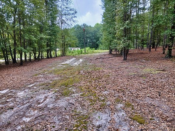 4th image of Gulledge Ln
