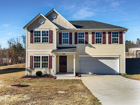 2nd image of 815 Pitch Pine Dr