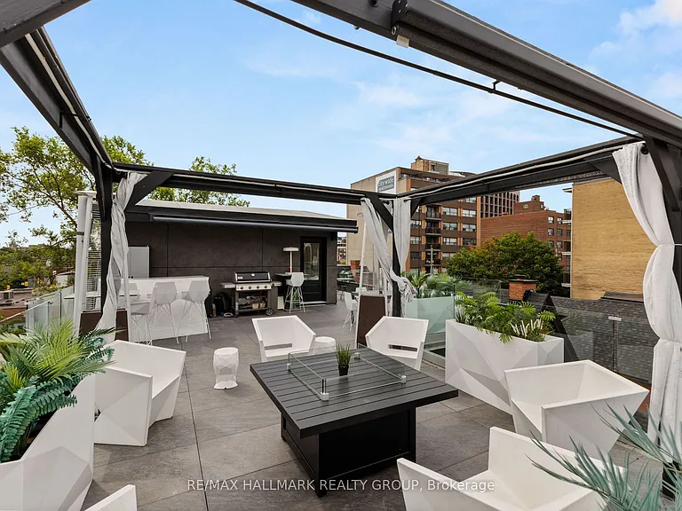 201 Maclaren St #2 — Photo 17