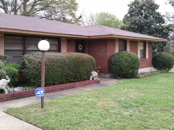 4386 Aldridge Dr, Memphis, TN 38109