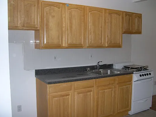 Rented by J Misrahi Realty Corp | media 25