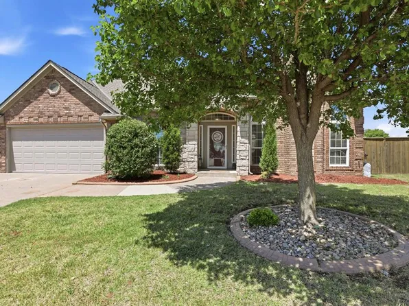 2501 NW 153rd St, Edmond, OK 73013