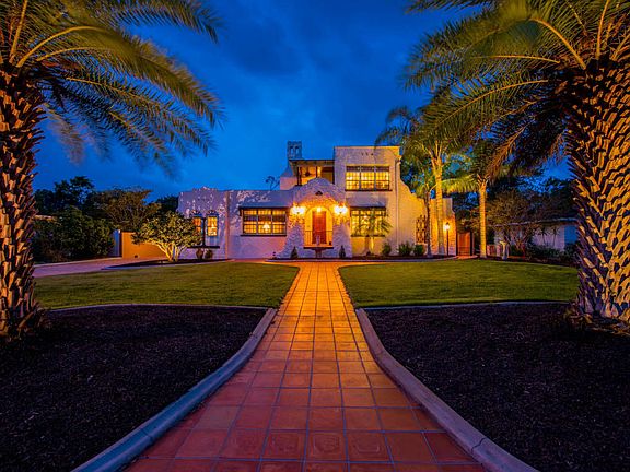 4th image of 838 Buena Vista Ave